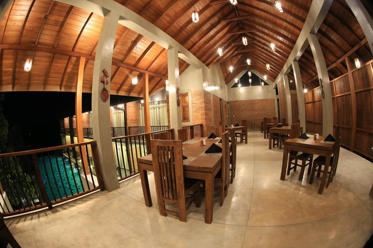 Somerset Eco 3* Mirissa
